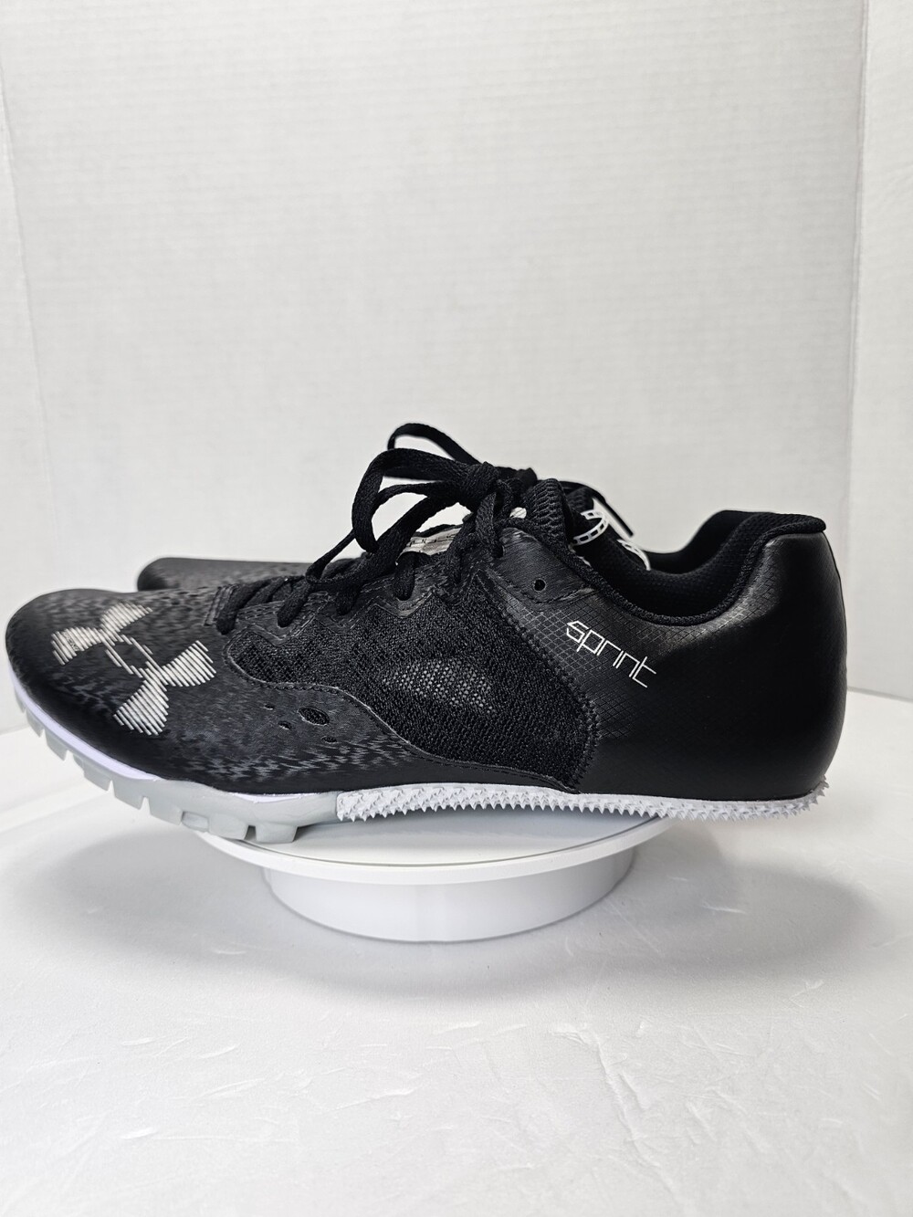 Under Armour Sprint Track Spikes Men’s 10 Black White 3025461-002 Racing Shoes